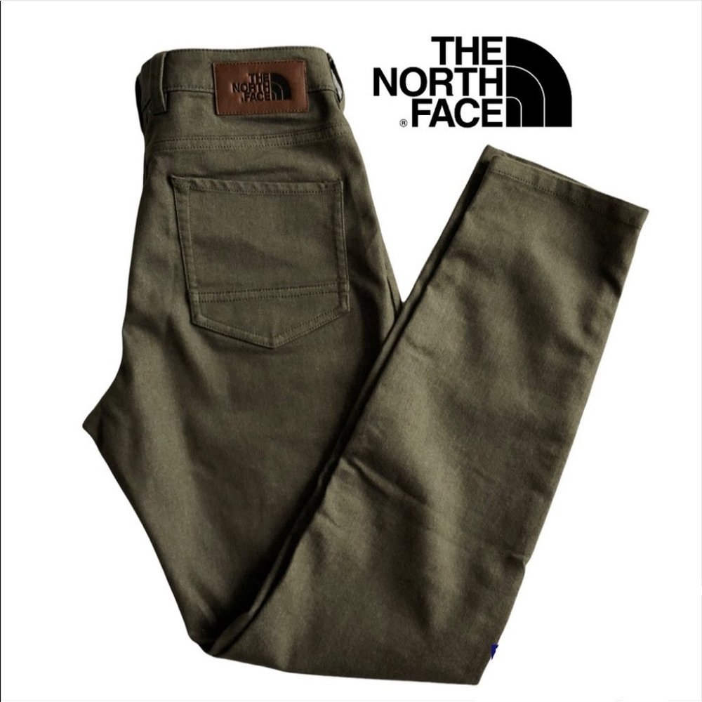 NWOT The North Face High Waisted Skinny Jeans